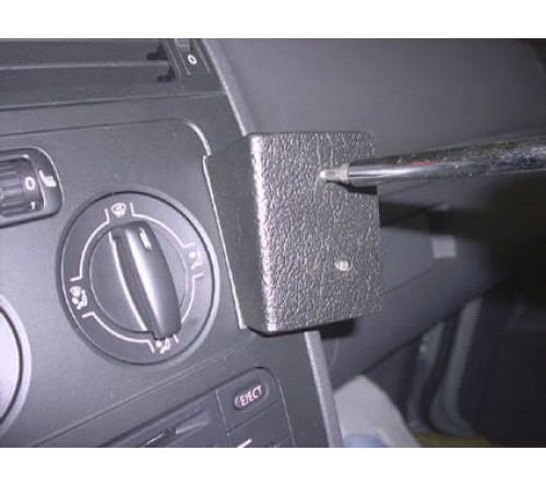 Proclip VW Touran 03-15 Angled mount