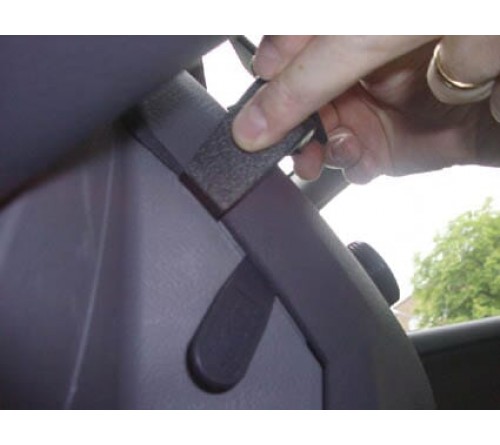 Proclip Kia Carens II 03-06 Center mount