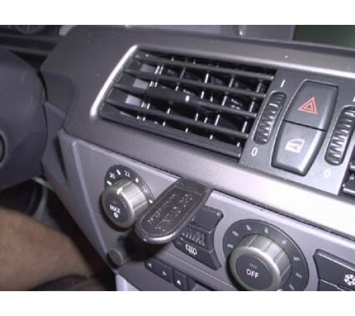 Proclip BMW 520-545/M5 E60 04-10 Center mount-NOT M-Sport