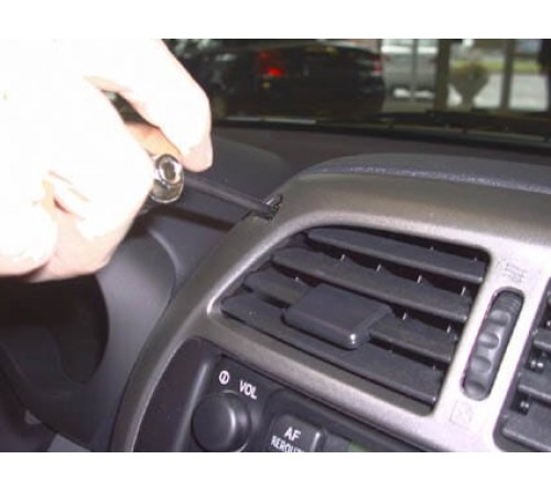 Proclip Toyota RAV 4 01-03 Center mount