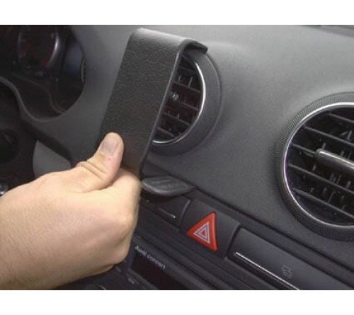 Proclip Audi A3 03-06 Center mount