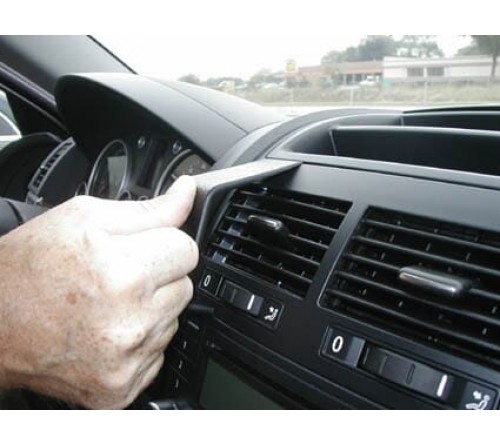 Proclip VW Touareg 03-09 Center mount