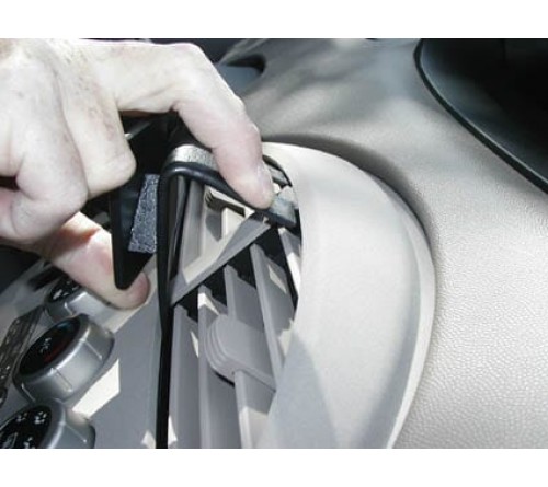 Proclip Nissan Quest 04-06 Center mount