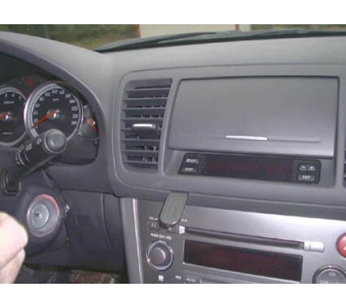 Proclip Subaru Legacy 04-09 Center mount