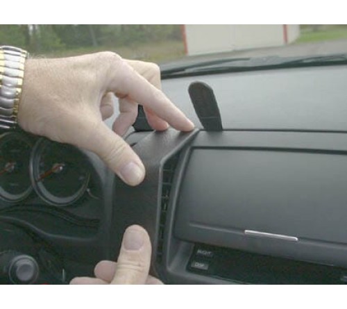 Proclip Subaru Legacy 04-09 Center mount