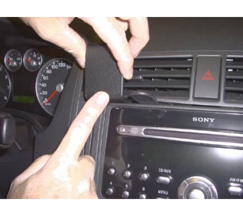 Proclip Ford Focus C-Max 04-10/Kuga 08-12 Center mount