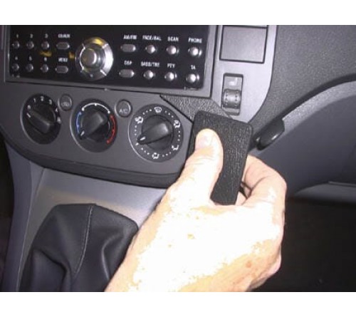 Proclip Ford Focus C-Max 04-10/Kuga 08-12 Angled mount