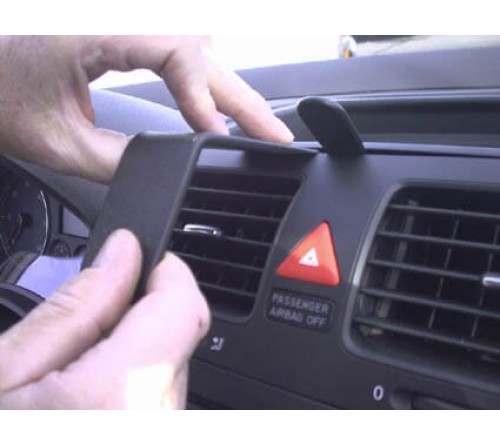 Proclip VW Golf V 04-06  Center mount