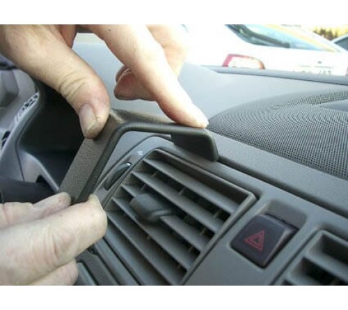Proclip Volvo S40/V50/C30 04-15 Center mount