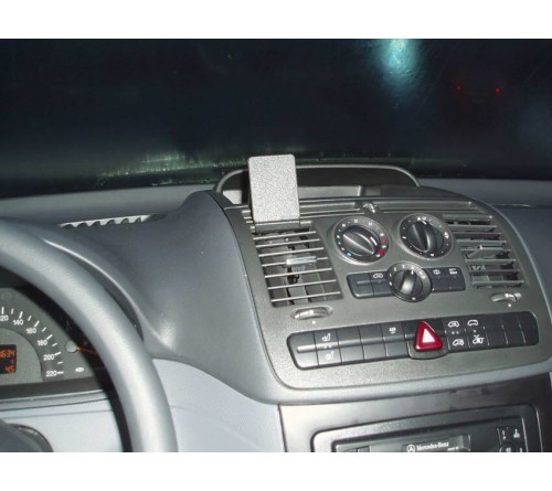 Proclip MB Vito 04- center NIET als extra klep op dashboard!