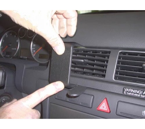 Proclip Audi A6 98-03 Center mount