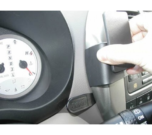 Proclip Toyota RAV 4 04-05 Center mount