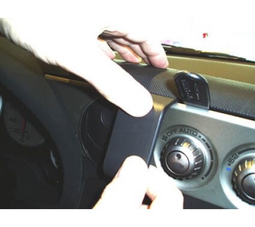 Proclip Honda Integra 04-06 Center mount