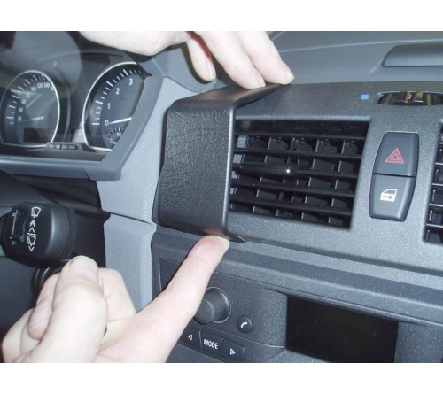 Proclip BMW X3 04-10 Center mount