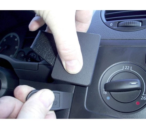 Proclip VW Caddy 04-15 Center mount