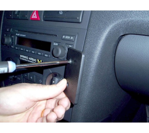 Proclip Audi A3 03-06 Angled mount NOT for BOSE