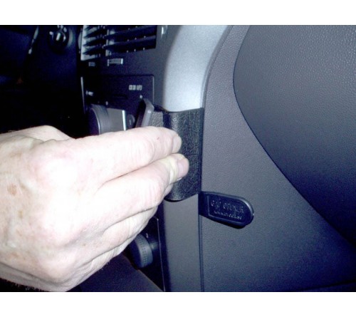 Proclip Opel Astra 04-09 Angled mount