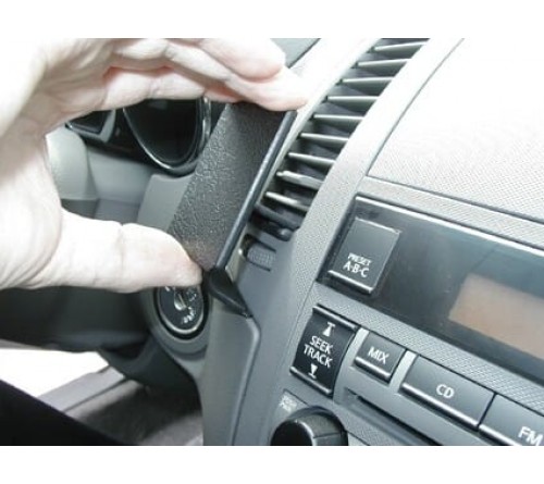 Proclip Nissan Altima 05-06 USA Center mount