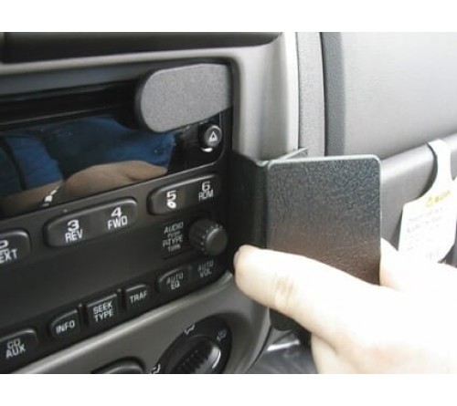 Proclip Chevrolet Colorado 04-14 Angled mount