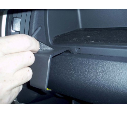 Proclip Toyota Corolla Verso 04-09 Angled mount