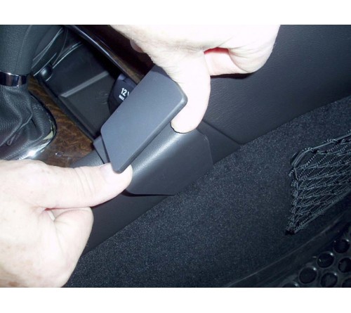 Proclip MB C-class 00-06/ CLC 09-11 Angled mount  Low