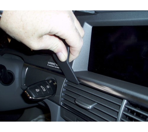 Proclip Audi A6 04-09 Center mount