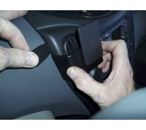 Proclip Toyota Yaris Verso 99-05 Center mount