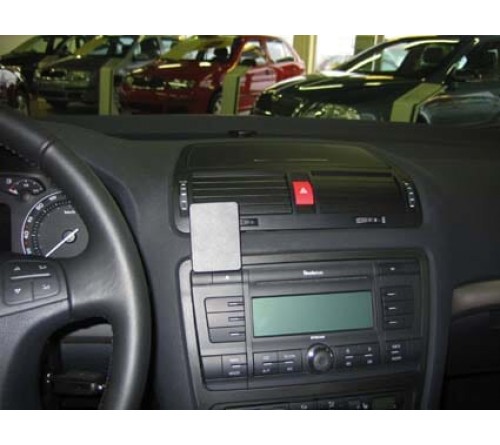 Proclip Skoda Octavia 05-13 Center mount