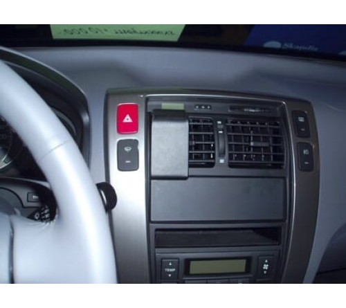 Proclip Hyundai Tucson 05-09 Center mount