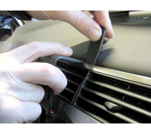 Proclip Citroen C4 05-10 Center mount  ONLY with navigation