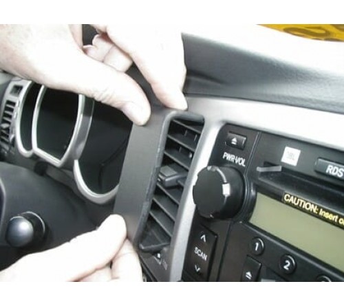 Proclip Toyota 4Runner 03-08 Center mount