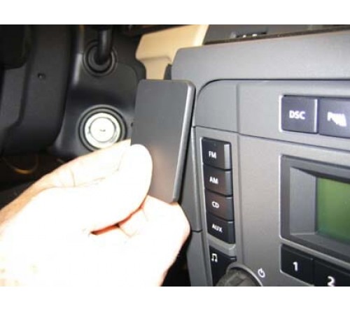 Proclip Land Rover Discovery 3 05-09 Center mount