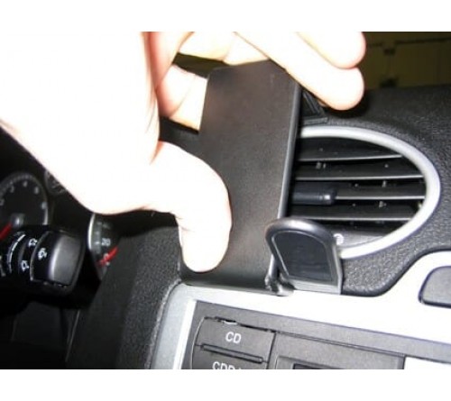 Proclip Ford Focus 05-10 Center mount