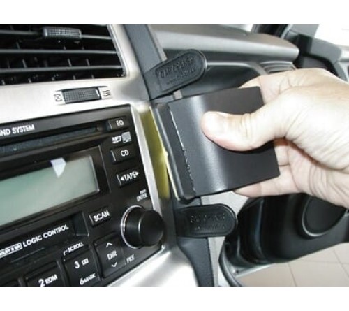 Proclip Kia Sportage 05-10 Angled mount