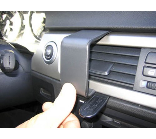 Proclip BMW 3-serie E90 05-12 Center mount NOT navi/wood