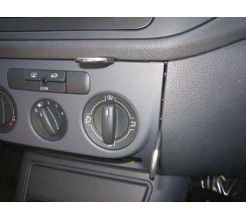 Proclip VW Golf Plus 05-09/Tiguan 08-09 Angled mount