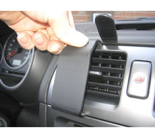 Proclip Subaru Impreza 05-07 Center mount