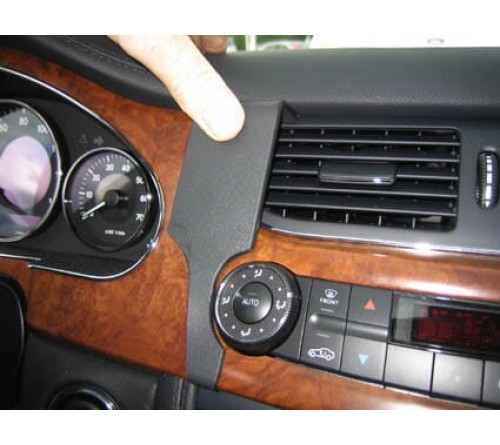 Proclip MB CLS-Class 05-10 Center mount