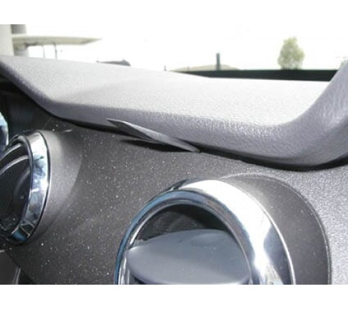 Proclip Ford Mustang 05-09 Center mount