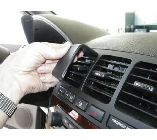 Proclip Buick Terraza / Chevrolet Uplander 05-10 center