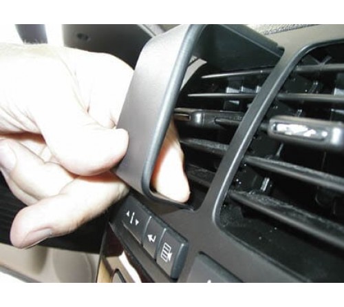 Proclip Buick Terraza / Chevrolet Uplander 05-10 center