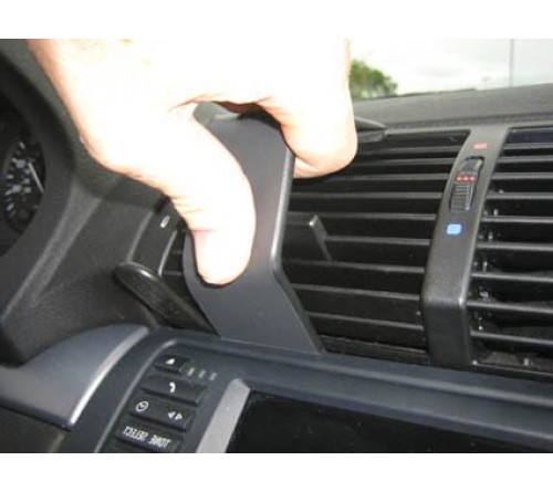 Proclip BMW X5 00-06 Center mount (only with navigation)