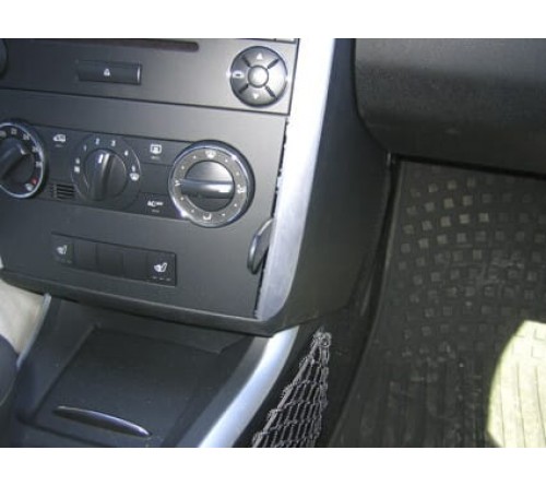 Proclip MB B-Class 05-11 Angled mount