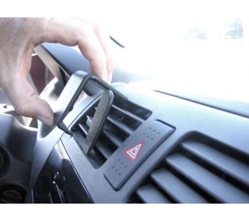 Proclip Suzuki Swift 05-10 Center mount