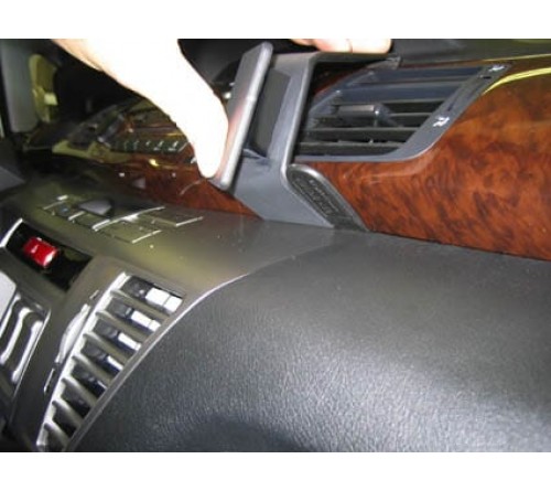 Proclip Honda FR-V 05-11 Angled mount