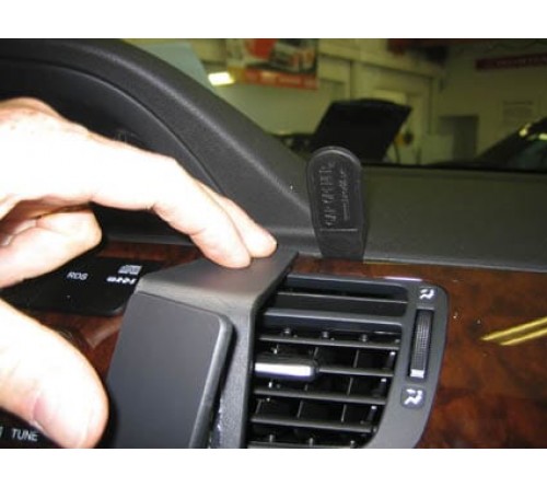 Proclip Honda FR-V 05-11 Angled mount