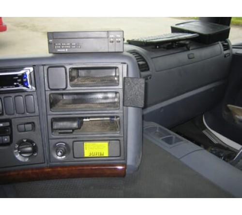 Proclip Scania P-series 05-17/ R-series 05-09 Angled  High