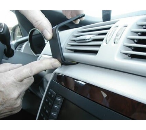 Proclip Mercedes Benz R-Class 06-14 Center mount