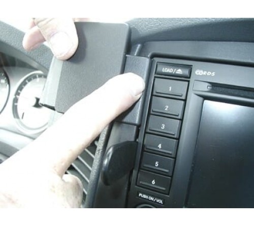 Proclip Jeep Grand Cherokee 05-07 Center ONLY factory navi.