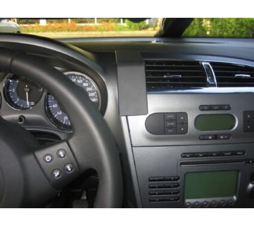 Proclip Seat Leon 06-12 Center mount